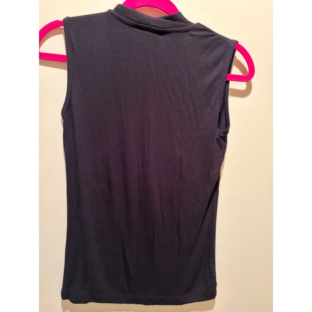 Truth by Republic Womens Black Ribbed Mock Neck Sleeveless Top Size Small NWT - Picture 3 of 7